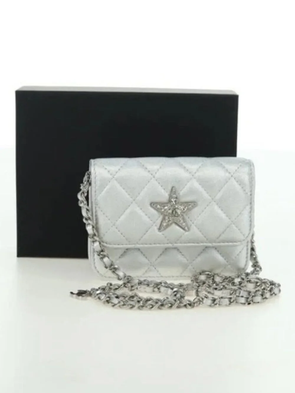 CHANEL Chain Shoulder Bag Leather Silver CC Auth 170531SAM